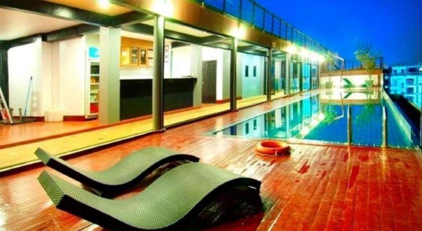 เซเว่นคิว ป่าตอง Hotel Patong ภายนอก รูปภาพ