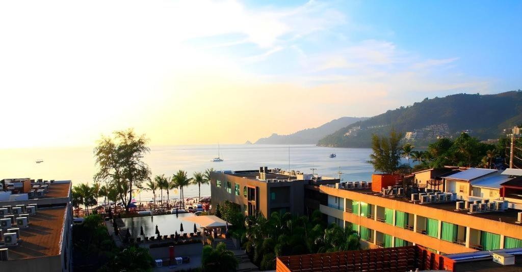 เซเว่นคิว ป่าตอง Hotel Patong ภายนอก รูปภาพ